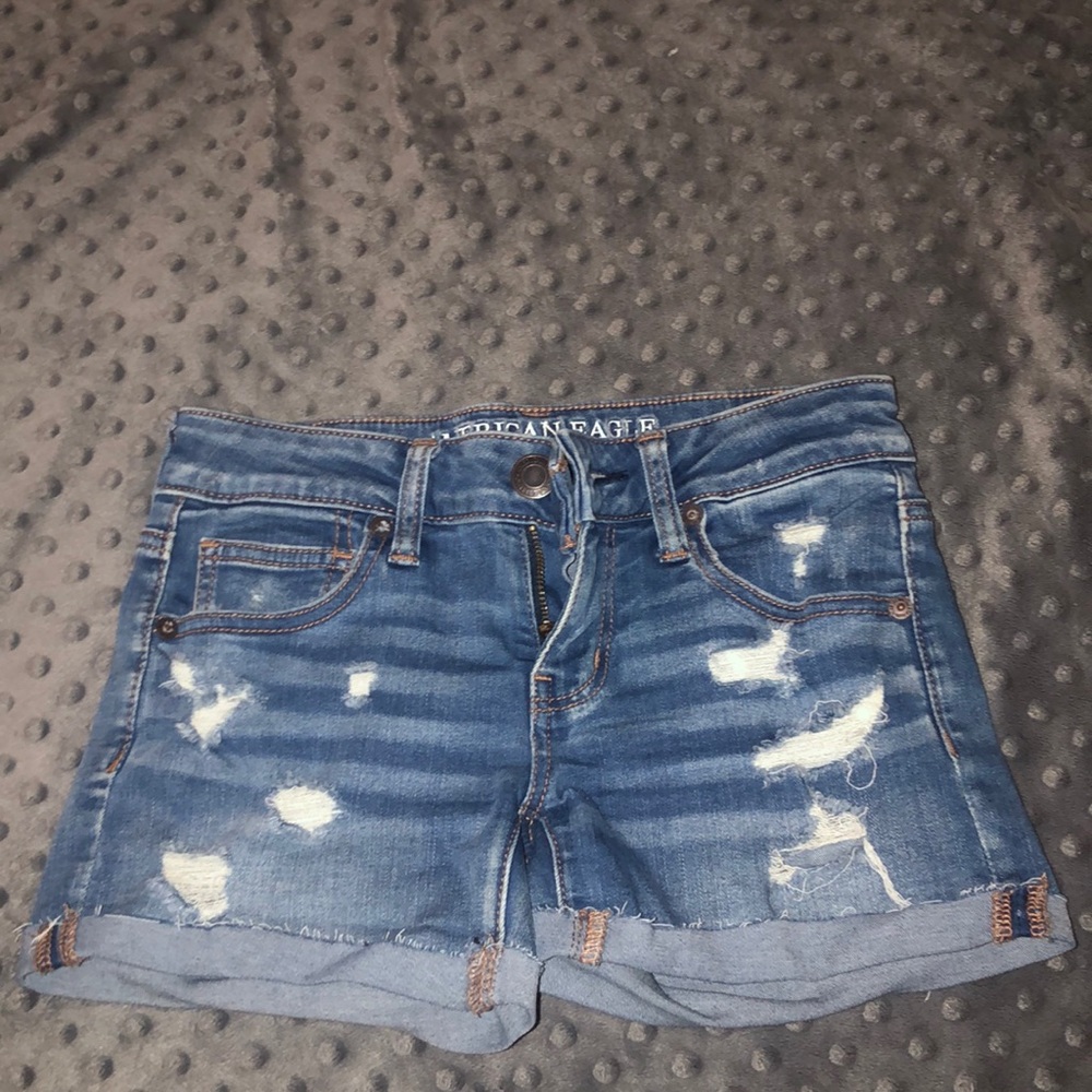 Light washed Jean shorts